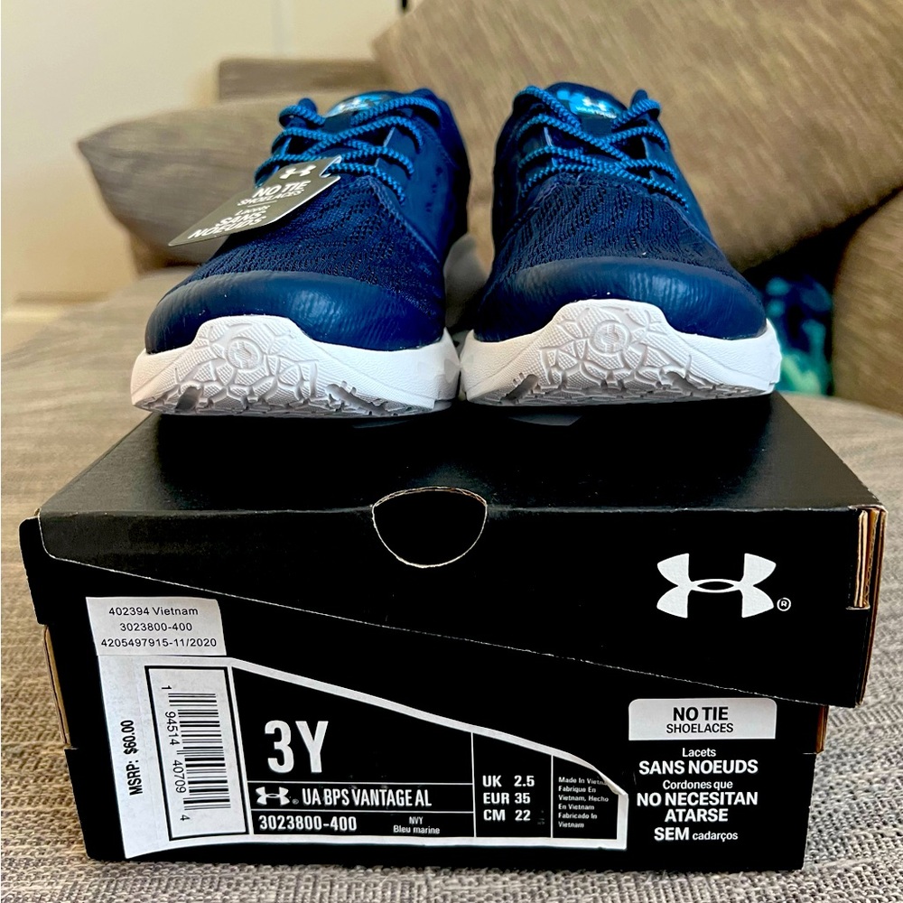 Under Armor Tennis Shoes